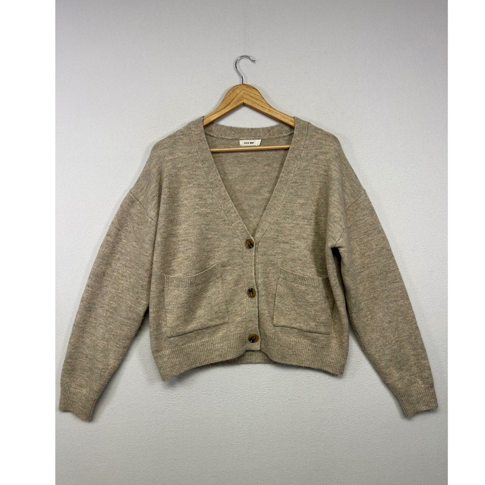 Minimalist MOD REF Womens Med Beige V-Neck Button Front Pocket Cardigan Sweater
